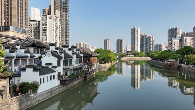 「钟楼」篦箕巷古运河