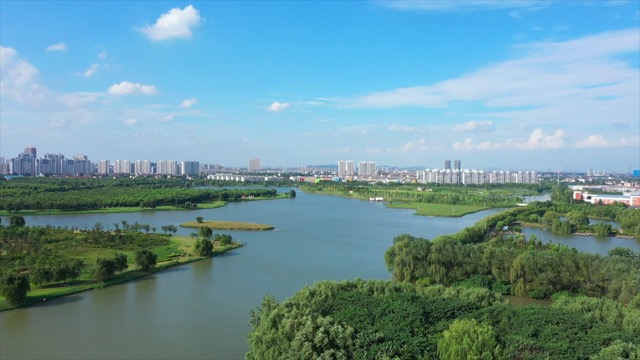 「武进」宋剑湖 蓝天白云
