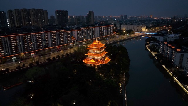 东坡公园仰苏阁 夜景