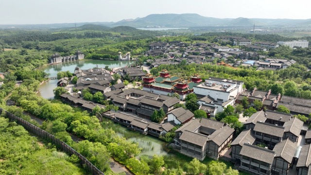 东方盐湖城