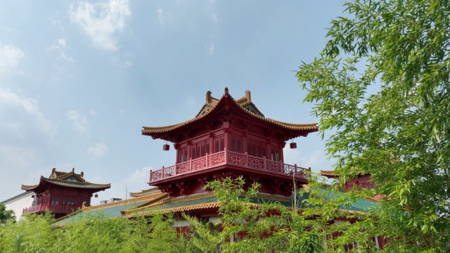 东方盐湖城亭子