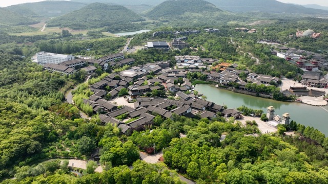东方盐湖城