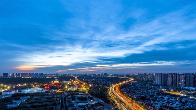 「武进」高架夜景亮灯