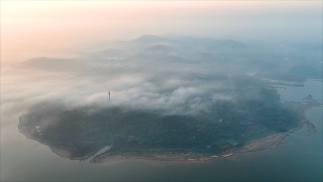 「溧阳」天目湖山区平流雾
