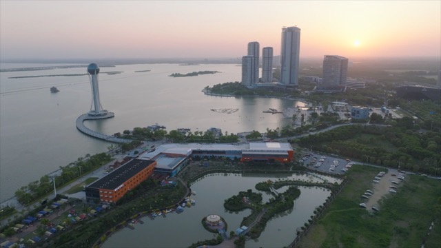 西太湖揽月湾日落航拍