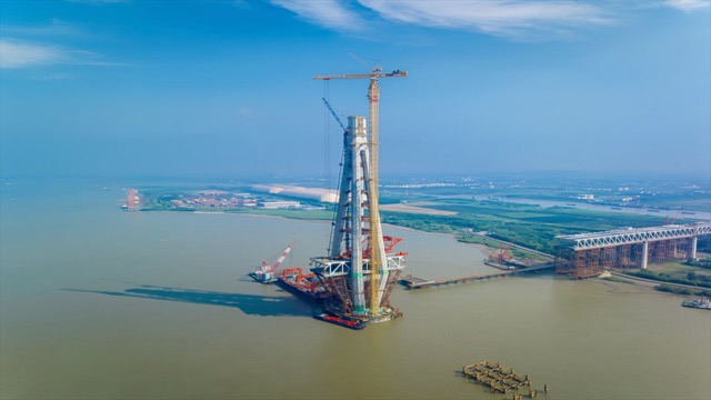 建设中的常泰大桥