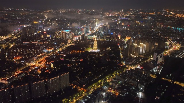 「天宁」梅雨季天宁寺夜景