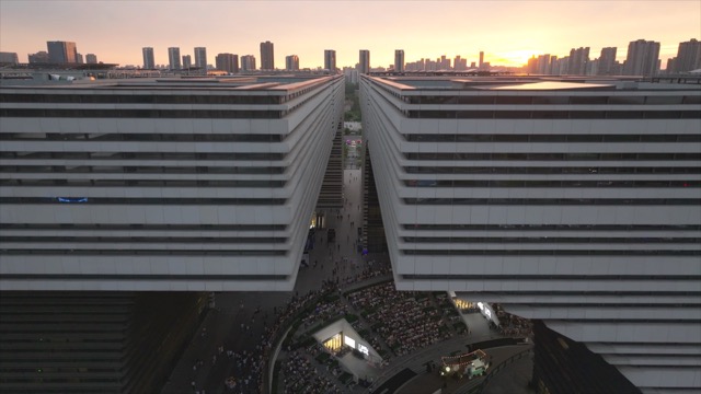 「新北」文化广场 晚霞日落音乐会