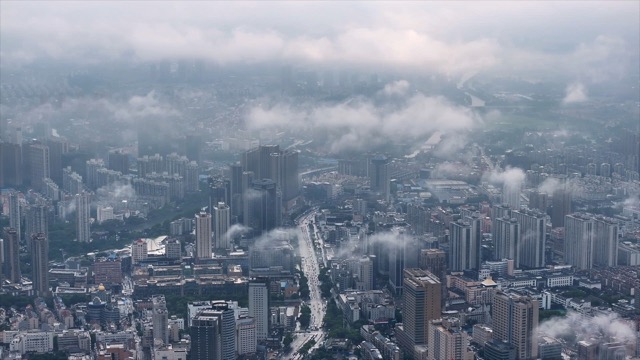 「钟楼」吾悦穿云航拍