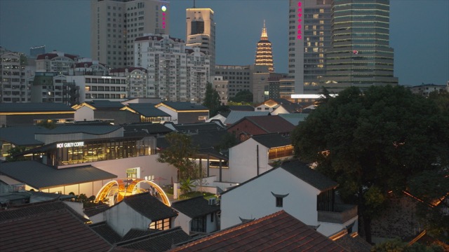 「天宁」青果巷天宁寺同框