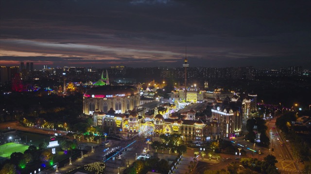 「新北」迪诺水镇夜景