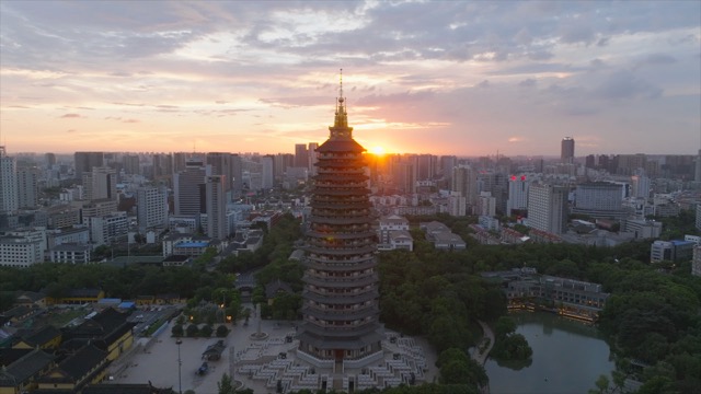 「天宁」天宁寺，红梅公园