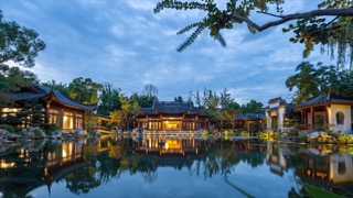 「天宁」中吴宾馆夜景