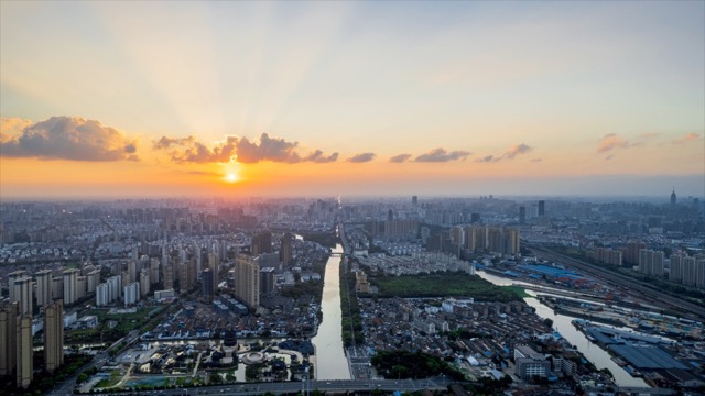 「天宁」天宁城区大景，京杭运河丁