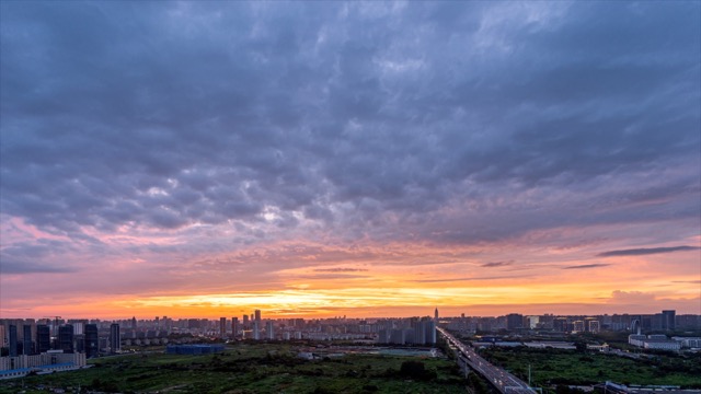 「天宁」城市大景，高架火烧云