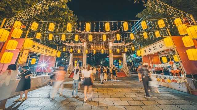 「天宁」青果巷，物华集夜市夜景