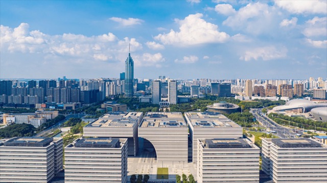 「新北」市政府文化广场中轴线