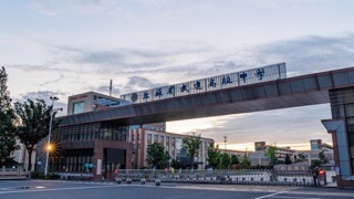 武进高级中学朝霞日出