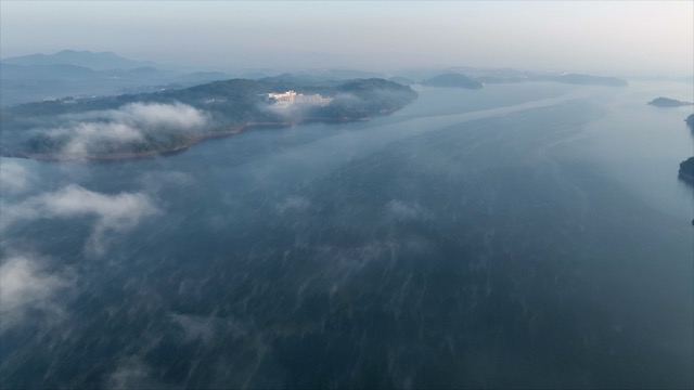 「溧阳」天目湖晨雾