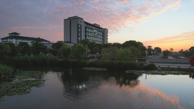 「钟楼」江苏城乡建设职业学院