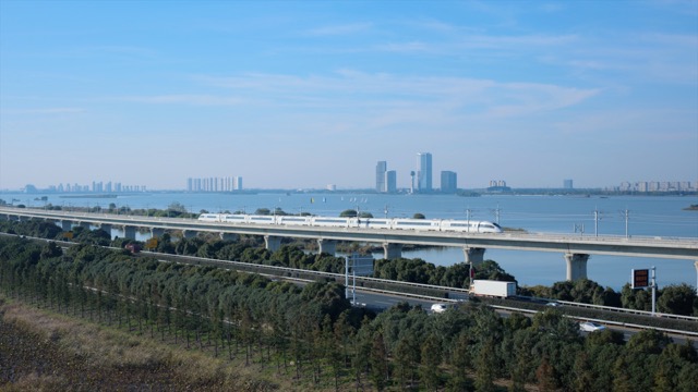 「武进」8K滆湖段高铁线