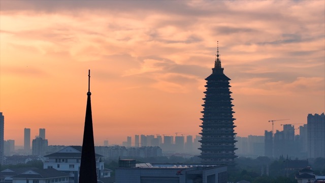 「天宁」清晨的天宁宝塔