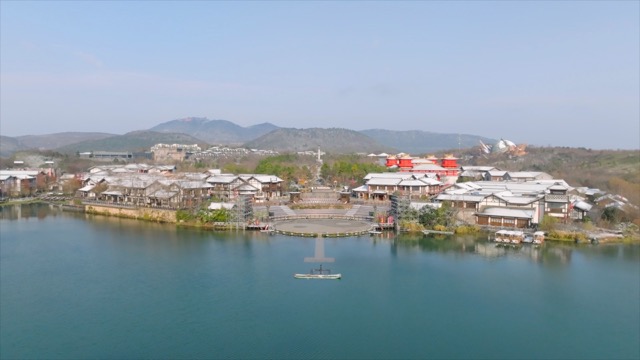 东方盐湖城