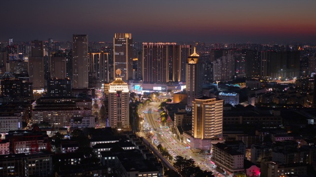「钟楼」钟楼夜景