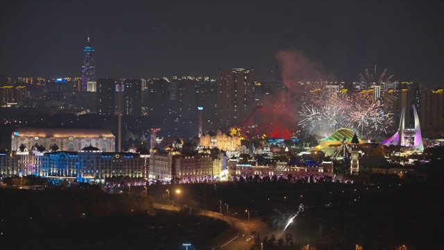 「新北」中华恐龙园烟花