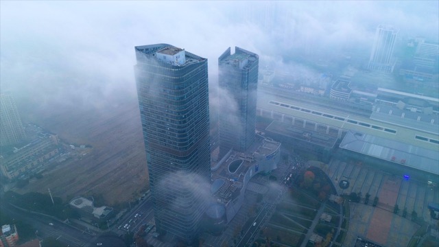 「天宁」时代广场平流雾
