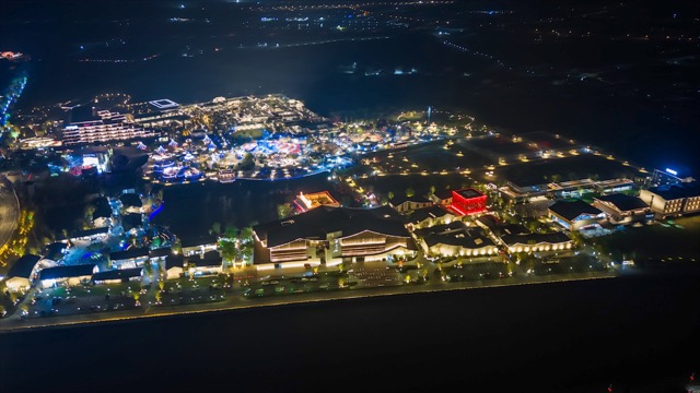 「天宁」舜山小镇夜景人流