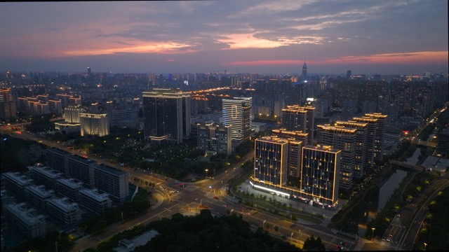 「天宁」区政府夜景