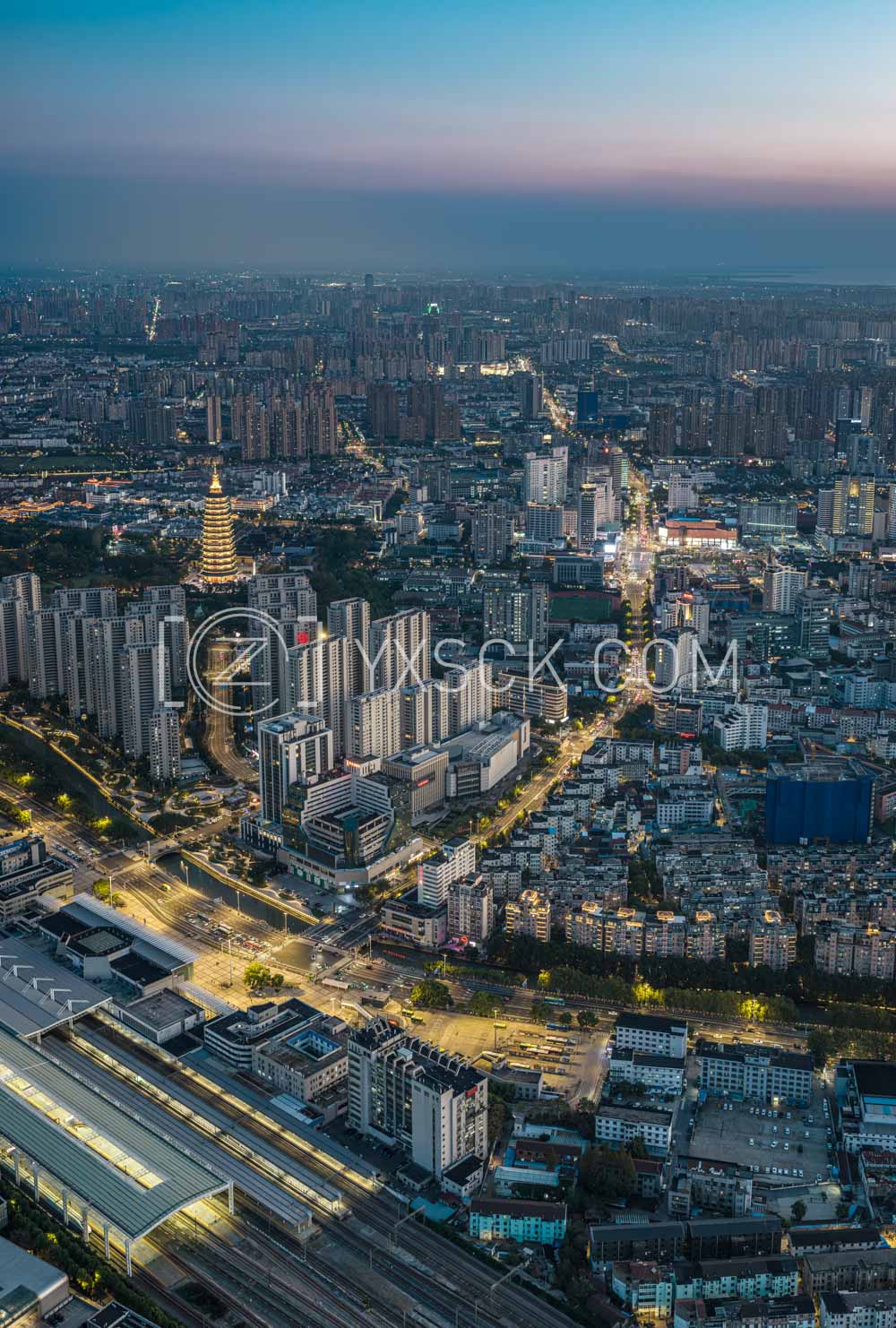 「天宁」常州火车站天宁城区夜景