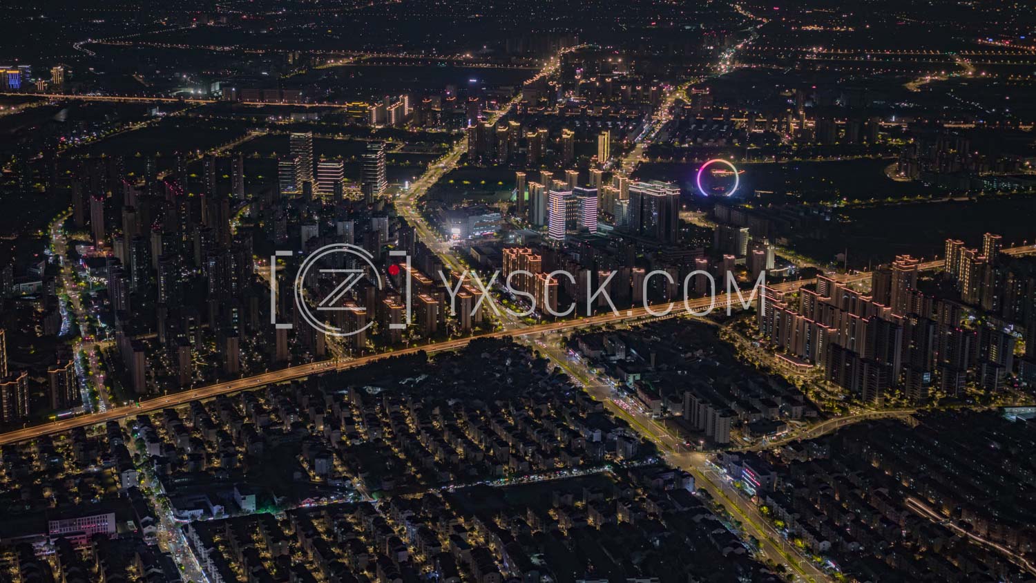 「天宁」东经120CBD夜景