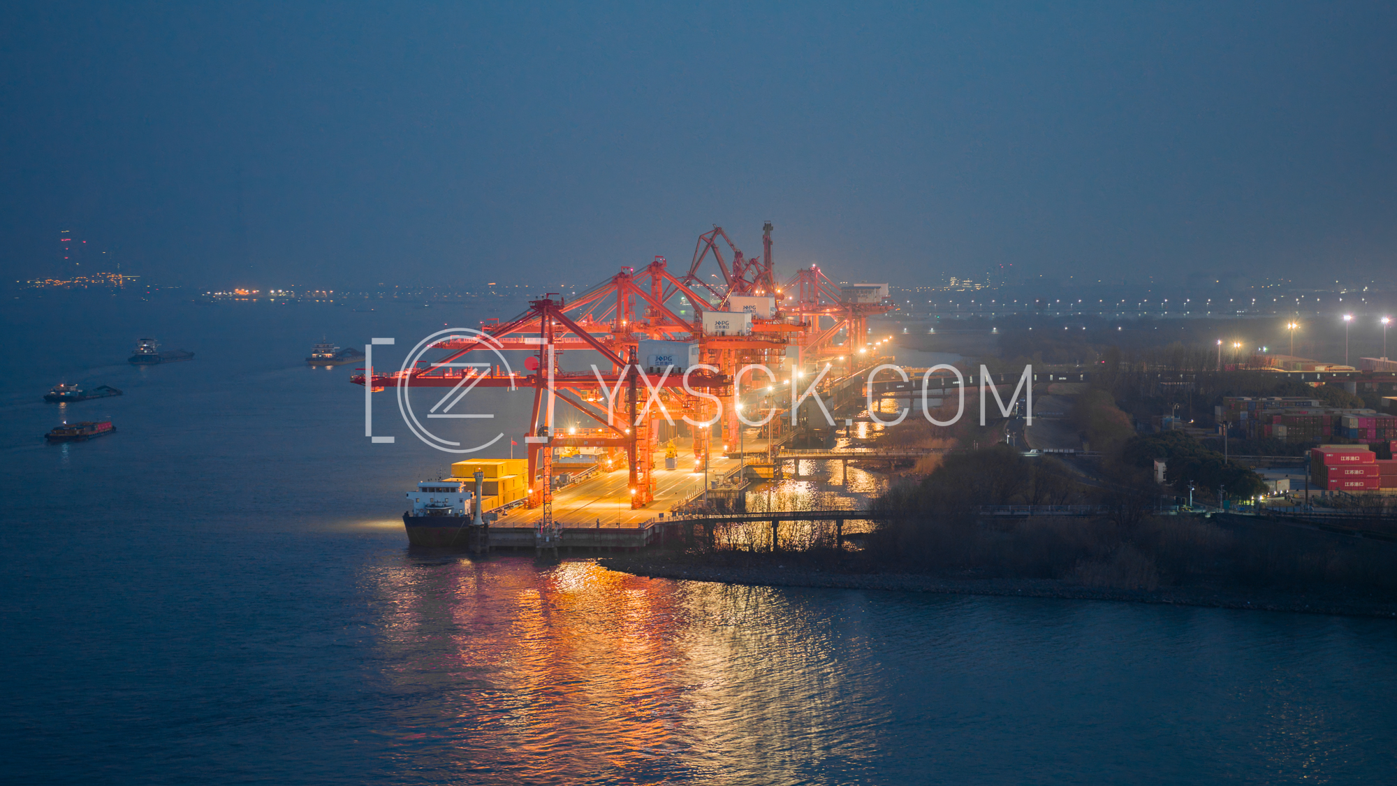 「新北」常州港蓝调夜景灯光