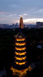 「天宁」文笔塔天宁宝塔亮灯