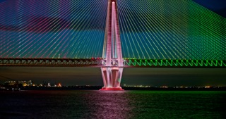 「新北」常泰大桥夜景霓虹灯光